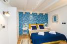 Holiday homeCroatia - Eastern Croatia: Art Home Arthur - Premium Double Room with Street 