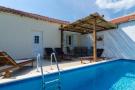 FerienhausKroatien - : Villa Dalmatian Gem - Two-Bedroom Villa with Terra