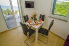 FerienhausKroatien - : Apartments Vesela - Comfort One Bedroom Apartment 