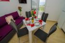 FerienhausKroatien - : Apartments Vesela - One Bedroom Apartment with Bal