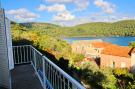 FerienhausKroatien - : Apartments Nodilo - One Bedroom Apartment with Bal