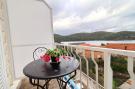 FerienhausKroatien - : Apartments Nodilo - Standard One Bedroom Apartment