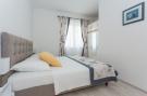 FerienhausKroatien - : Apartments Oleander Sea View - Three Bedroom Apart