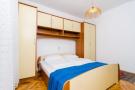 VakantiehuisKroatië - Oost Kroatië: Apartments Peco - Three Bedroom Apartment with Bal