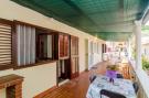 Holiday homeCroatia - Eastern Croatia: Apartments Rašica Molunat - Triple Room with Patio