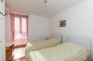 Holiday homeCroatia - Eastern Croatia: Apartment Ventula - Two Bedroom Apartment with Sea