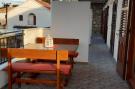 VakantiehuisKroatië - Oost Kroatië: Apartments Cumbelic - One Bedroom Apartment with B