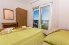 VakantiehuisKroatië - Oost Kroatië: Apartments Mastelić - One Bedroom Apartment with B