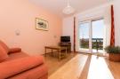 FerienhausKroatien - : Apartments Mastelić - Three Bedroom Apartment with