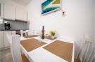 FerienhausKroatien - : Apartments Magdalena - Standard Apartment with Ter