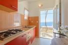 FerienhausKroatien - : Rooms Sani- Double Room with Terrace and Sea View 