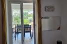 FerienhausKroatien - : Apartments Mavi - Two-Bedroom Apartment with Terra