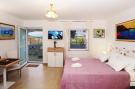 FerienhausKroatien - : Nika Family Apartments - Deluxe Studio Apartment w