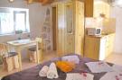 FerienhausKroatien - : Stone House Harmony -Studio Apartment with Patio a