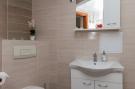 VakantiehuisKroatië - : Apartments Blažević - One Bedroom Apartment with T