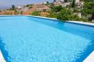 VakantiehuisKroatië - Oost Kroatië: Villa Green Garden - Three Bedroom Holiday Home wi