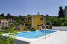 VakantiehuisKroatië - Oost Kroatië: Villa Green Garden - Three Bedroom Holiday Home wi