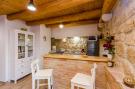 FerienhausKroatien - : Villa Luciana - Two Bedroom Villa with Swimming Po