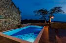 FerienhausKroatien - : Villa Luciana - Two Bedroom Villa with Swimming Po