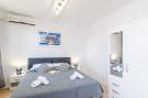 VakantiehuisKroatië - Oost Kroatië: Miracle Apartments - Comfort Studio Apartment with