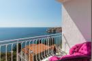 FerienhausKroatien - : Apartment Med - Three Bedroom Apartment with Balco