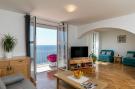 FerienhausKroatien - : Apartment Med - Three Bedroom Apartment with Balco