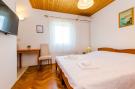 FerienhausKroatien - : Apartments Mali Paradiso - Studio Apartment with P