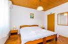 Holiday homeCroatia - Eastern Croatia: Apartments Mali Paradiso - Studio Apartment with P