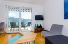 FerienhausKroatien - : Apartment Konak - Two Bedroom Apartment with Balco