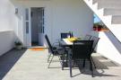 VakantiehuisKroatië - Oost Kroatië: Apartment Milenka - Four Bedroom Apartment with Te