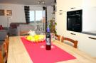 FerienhausKroatien - : Apartment Milenka - Four Bedroom Apartment with Te