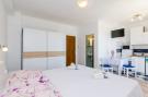 FerienhausKroatien - : Apartments Cypress Sea Cove - Premium Studio Apart