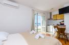 FerienhausKroatien - : Apartments Cypress Sea Cove - Comfort Studio Apart