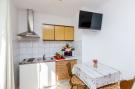 FerienhausKroatien - : Apartments Cypress Sea Cove - Comfort Studio Apart