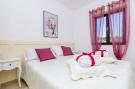 Holiday homeCroatia - Eastern Croatia: Apartments Melany - One Bedroom Apartment with Sha