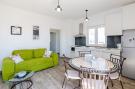 FerienhausKroatien - : Apartments Life - One Bedroom Apartment with Balco