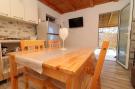 VakantiehuisKroatië - Oost Kroatië: Greenside Cottage Lumi-Two Bedroom Holiday Home wi