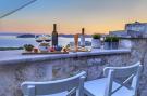 FerienhausKroatien - : Villa Kanada - Two-Bedroom House with Terrace and 