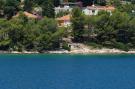 VakantiehuisKroatië - Oost Kroatië: Seafront Apartment Dana - Two Bedroom Apartment wi