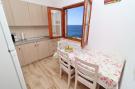 FerienhausKroatien - : Seaside Apartments Hrkać - Comfort One Bedroom Apa