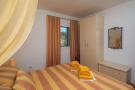 VakantiehuisKroatië - Oost Kroatië: Apartment Oaza - Three Bedroom Apartment with Terr