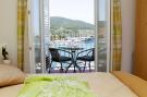 FerienhausKroatien - : Sunshine Apartment Doda - Three Bedroom Apartment 