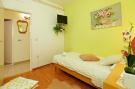 Holiday homeCroatia - Eastern Croatia: Sunshine Apartment Doda - Three Bedroom Apartment 