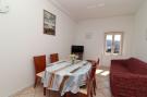 Holiday homeCroatia - Eastern Croatia: Apartment Lepur Slano - Two-Bedroom Apartment with