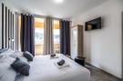 FerienhausKroatien - : Apartments Sunshine Home - Double Room with balcon