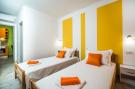 FerienhausKroatien - : Apartments Sunshine Home - Twin Room ( Yellow )