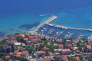 Holiday homeCroatia - Eastern Croatia: Apartments Trstenica-One Bedroom Apartment with Te