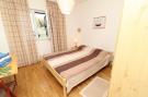 FerienhausKroatien - : Apartments Trstenica-One Bedroom Apartment with Ba