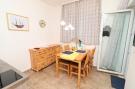 FerienhausKroatien - : Apartments Trstenica-Standard One Bedroom Apartmen