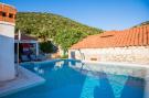 FerienhausKroatien - : Villa Stanka - Three Bedroom Villa with Private Po